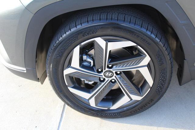 Photo of 2022 Amazon Gray Hyundai TUCSON