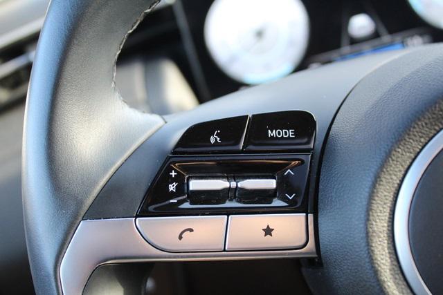 Photo of 2022 Amazon Gray Hyundai TUCSON