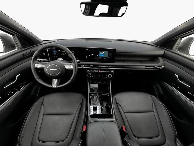 Photo of 2025 Atlas White Hyundai SANTA CRUZ