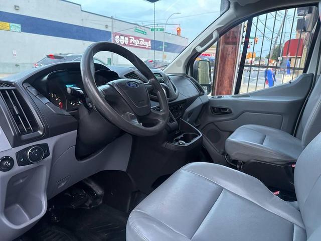 Photo of 2017 Oxford White Ford Transit-250