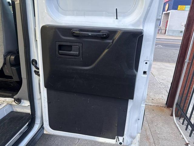 Photo of 2017 Oxford White Ford Transit-250