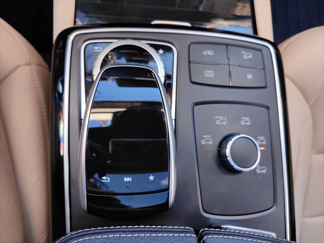 Photo of 2017 White Mercedes-Benz AMG GLE 43