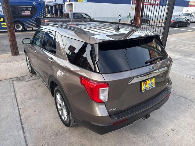 Photo of 2021 Brown Ford Explorer