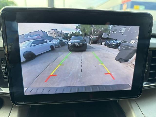 Photo of 2021 Brown Ford Explorer