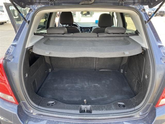 Photo of 2018 Storm Blue Metallic Chevrolet Trax