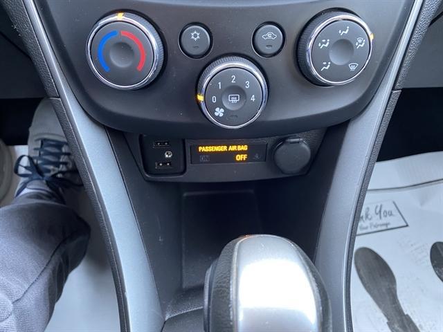 Photo of 2018 Storm Blue Metallic Chevrolet Trax