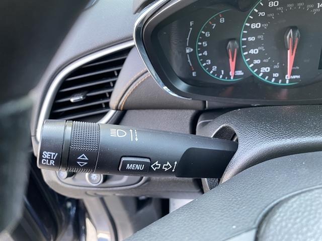 Photo of 2018 Storm Blue Metallic Chevrolet Trax