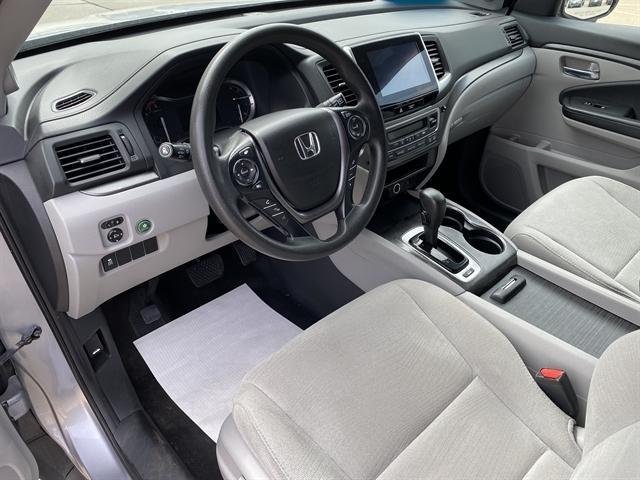 Photo of 2016 Modern Steel Metallic Honda Pilot