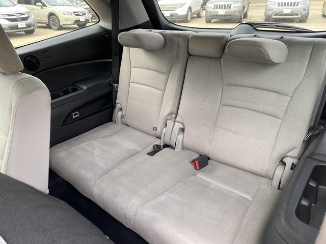 Photo of 2016 Modern Steel Metallic Honda Pilot