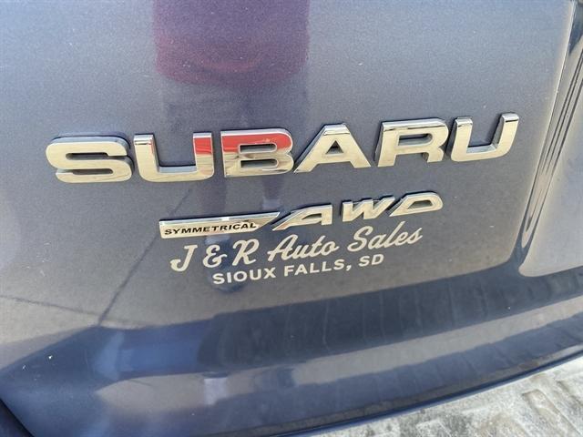 Photo of 2018 Quartz Blue Pearl Subaru Forester
