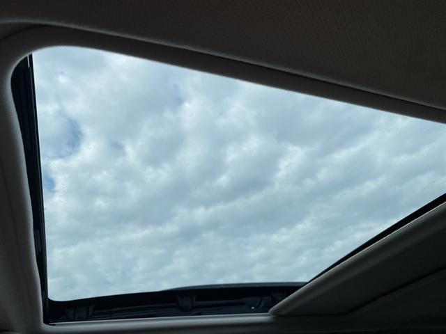 Photo of 2018 Quartz Blue Pearl Subaru Forester