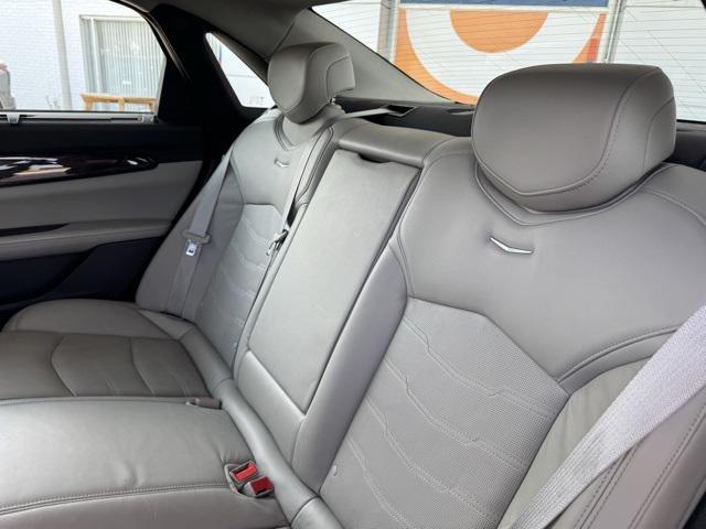 Photo of 2018 Crystal White Tricoat Cadillac CT6