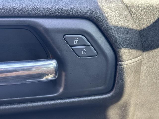 Photo of 2020 Black Chevrolet Silverado 1500