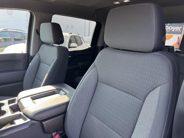 Photo of 2020 Black Chevrolet Silverado 1500