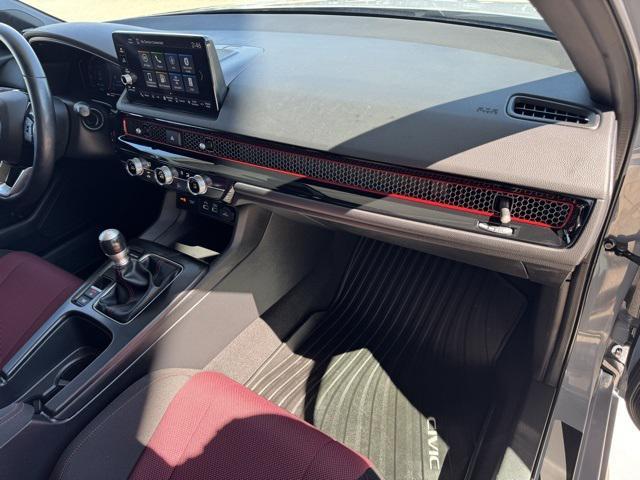 Photo of 2022 Sonic Gray Pearl Honda Civic Si