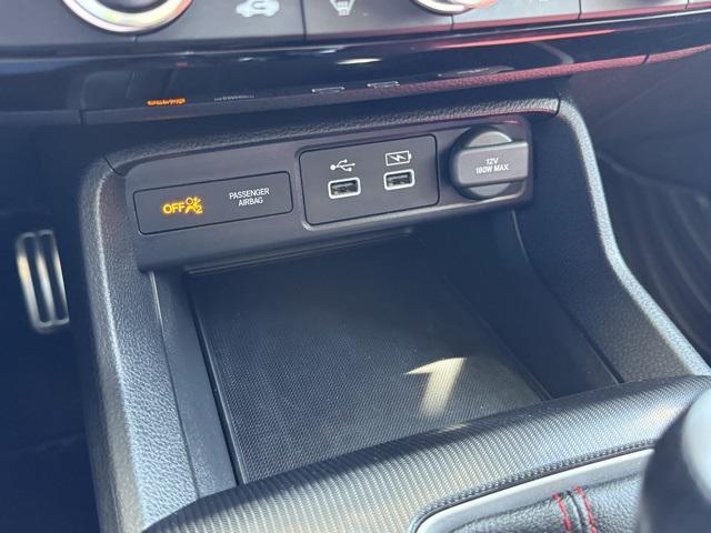 Photo of 2022 Sonic Gray Pearl Honda Civic Si