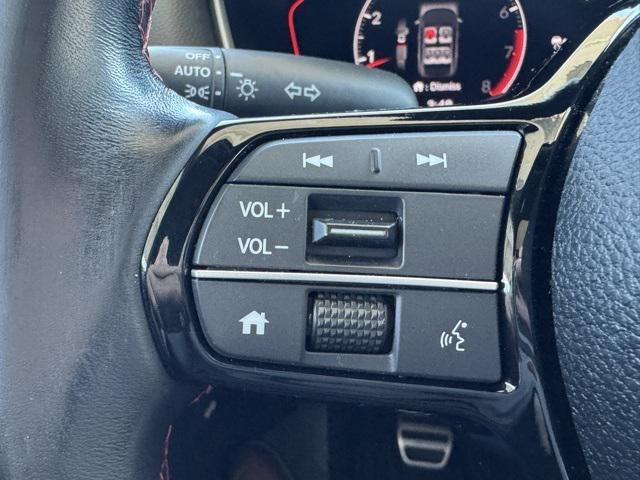 Photo of 2022 Sonic Gray Pearl Honda Civic Si