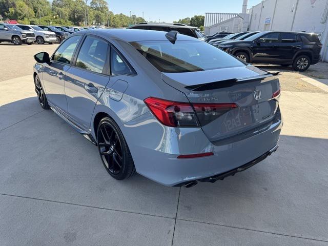 Photo of 2022 Sonic Gray Pearl Honda Civic Si