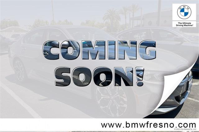 2025 BMW 330