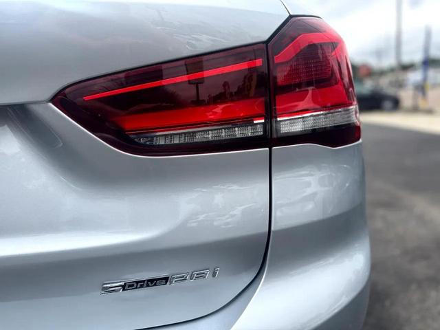 Photo of 2021 Silver BMW X1