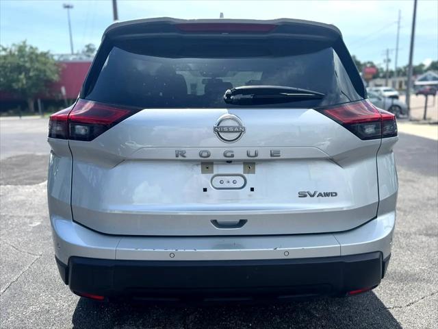 Photo of 2024 Brilliant Silver Metallic Nissan Rogue