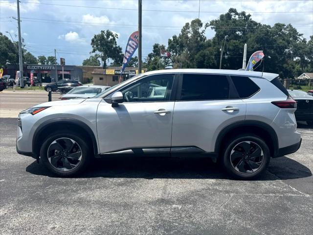 Photo of 2024 Brilliant Silver Metallic Nissan Rogue
