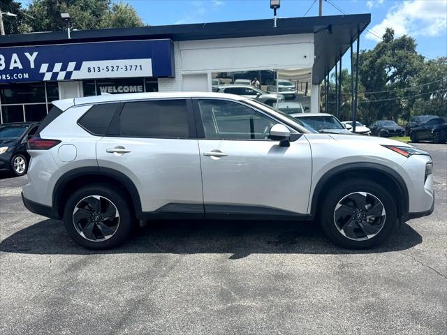 Photo of 2024 Brilliant Silver Metallic Nissan Rogue
