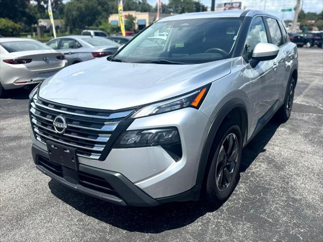 Photo of 2024 Brilliant Silver Metallic Nissan Rogue
