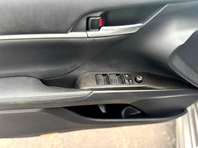 Photo of 2023 Silver Toyota Camry