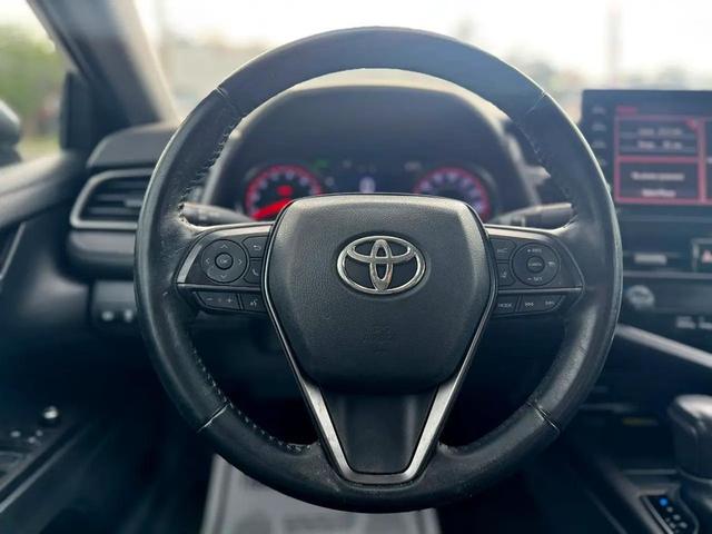 Photo of 2023 Silver Toyota Camry