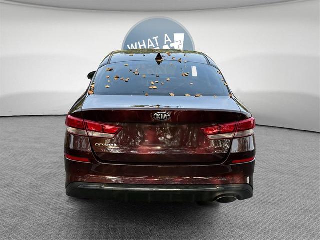 Photo of 2019 Burgundy Kia Optima