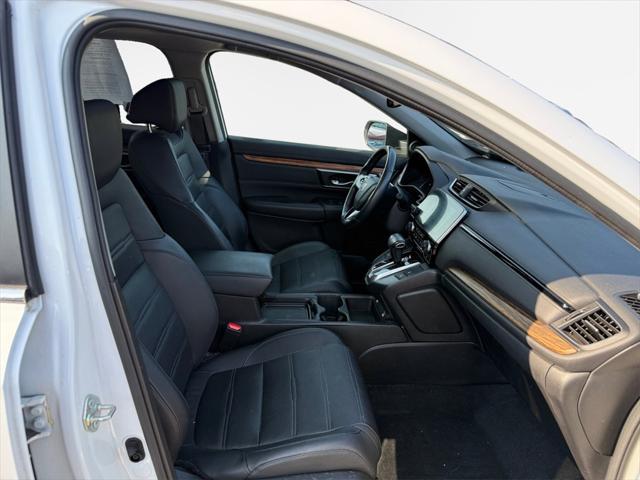 Photo of 2020 Platinum White Pearl Honda CR-V
