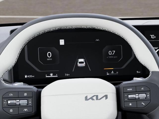 Photo of 2025 Currant Red Kia K4