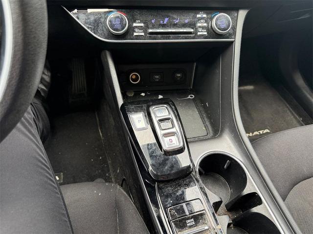 Photo of 2022 Phantom Black Hyundai SONATA