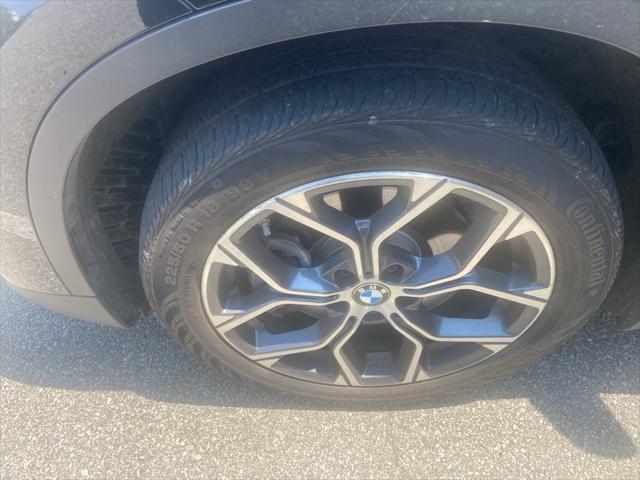 Photo of 2020 Jet Black BMW X1