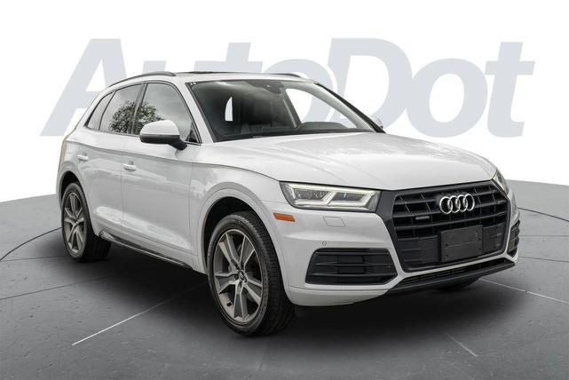 Photo of 2019 Glacier White Metallic Audi Q5