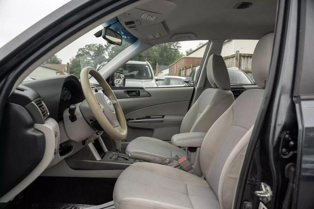 Photo of 2013 Dark Gray Metallic Subaru Forester