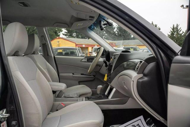 Photo of 2013 Dark Gray Metallic Subaru Forester