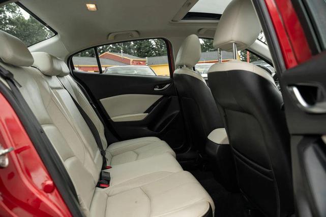 Photo of 2017 Soul Red Metallic Mazda Mazda3