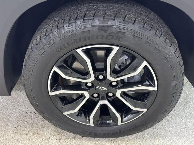 Photo of 2024 Summit White Chevrolet Trailblazer