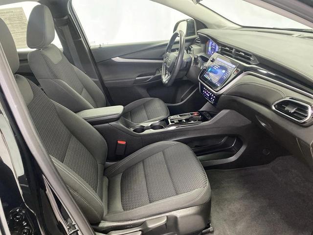 Photo of 2022 Mosaic Black Metallic Chevrolet Bolt EUV