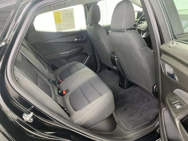 Photo of 2022 Mosaic Black Metallic Chevrolet Bolt EUV