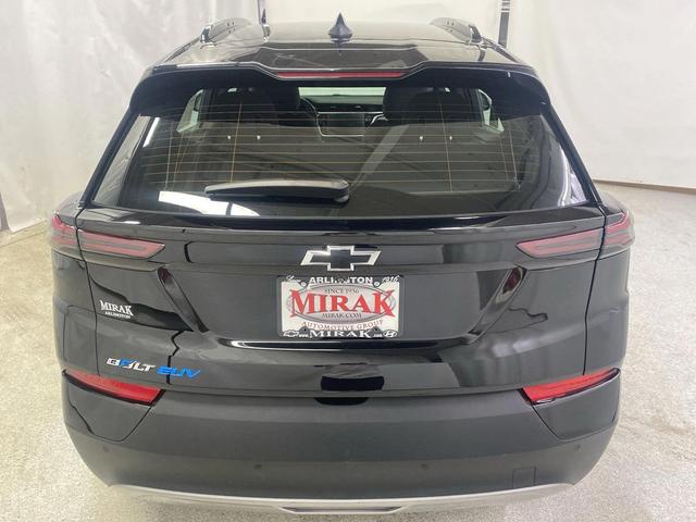 Photo of 2022 Mosaic Black Metallic Chevrolet Bolt EUV