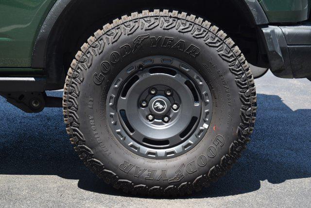 Photo of 2024 Eruption Green Metallic Ford Bronco