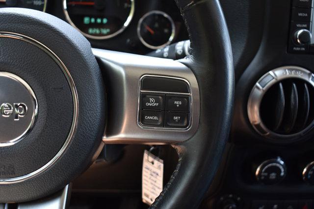 Photo of 2018 Bright White Clearcoat Jeep Wrangler JK Unlimited