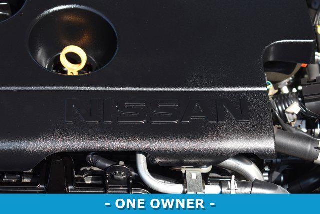 Photo of 2020 Pearl White Tricoat Nissan Altima
