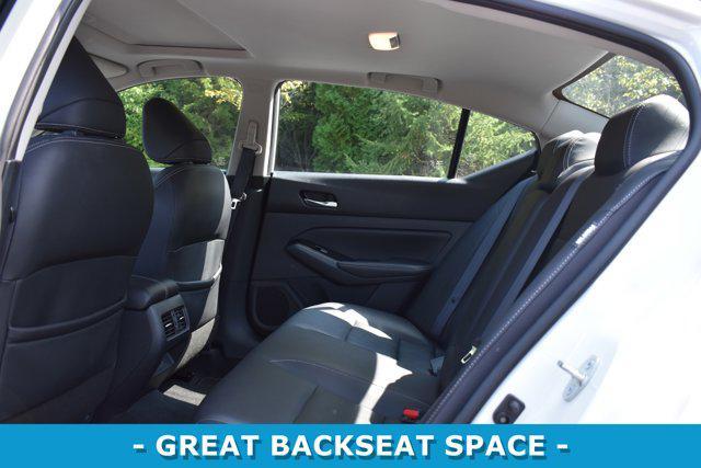 Photo of 2020 Pearl White Tricoat Nissan Altima