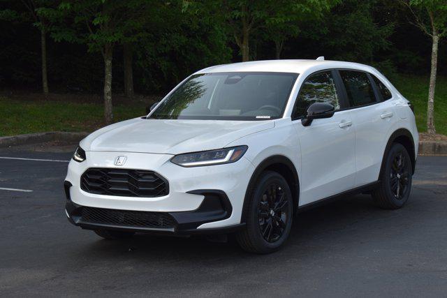 Photo of 2026 Platinum White Pearl Honda HR-V