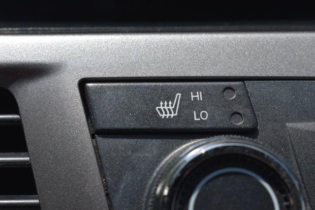 Photo of 2016 Crystal Black Pearl Honda Odyssey