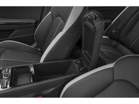 Photo of 2025 Wolf Gray Kia K5